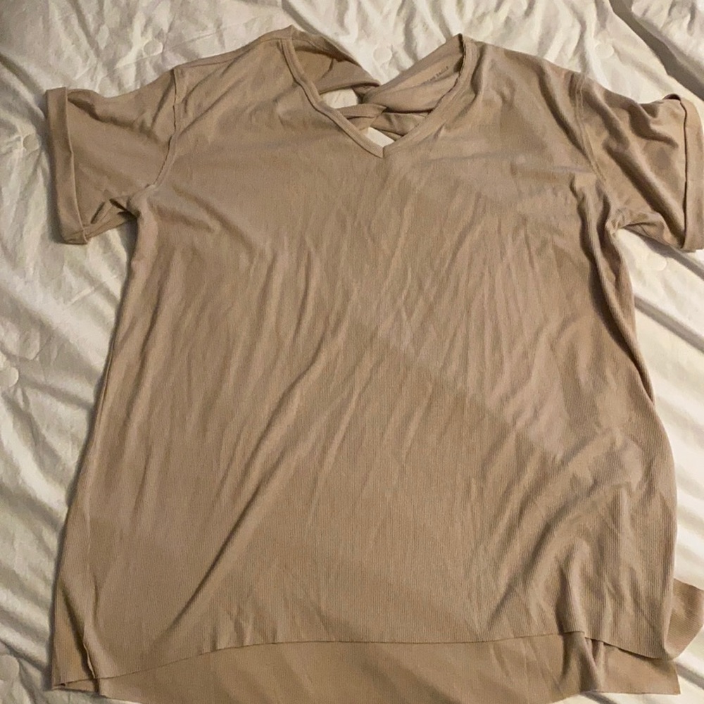 NWOT ribbed tee with cross back